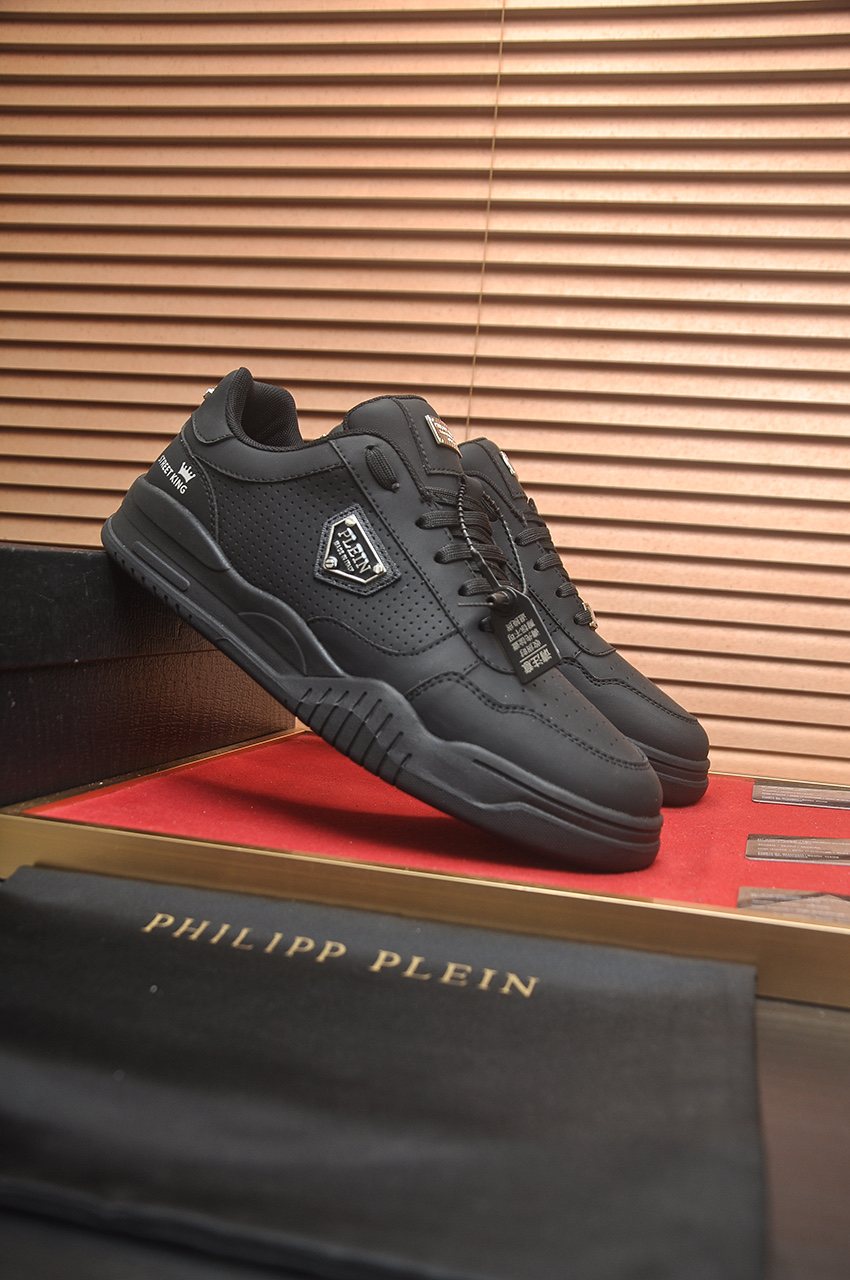 Philipp Plein Paneled Low-Top Sneakers